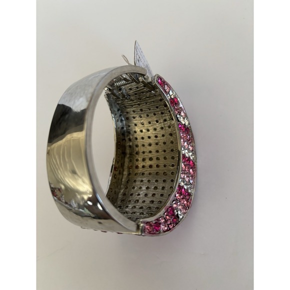 NOT AVAILABLE!! - Picture 4 of 10